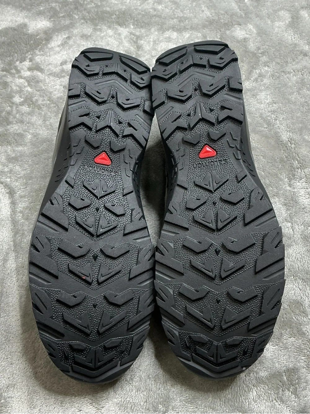 Salomon Barrakee Hiking Shoes Men's 9.5 Beluga Bungee Cord Black outdoor comfort